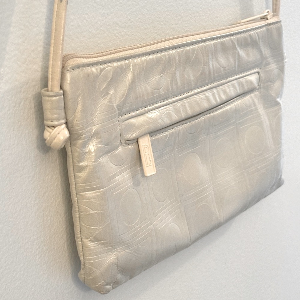 Vintage Pinky Pearl Leather Purse - Picture 10 of 10